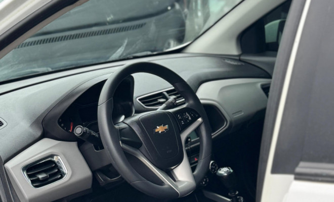 GM - Chevrolet ONIX HATCH LT 1.4 8V FlexPower 5p Mec. 2019 Flex-2