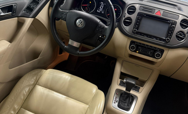 VolksWagen TIGUAN 2.0 TSI 2010 Gasolina-16