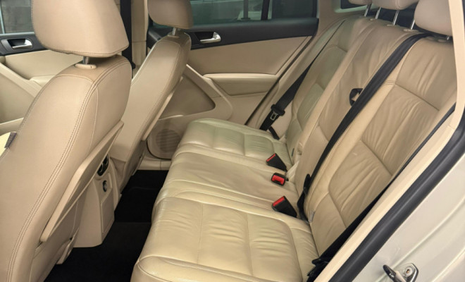 VolksWagen TIGUAN 2.0 TSI 2010 Gasolina-10