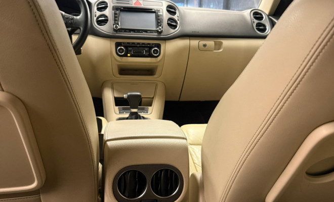 VolksWagen TIGUAN 2.0 TSI 2010 Gasolina-9