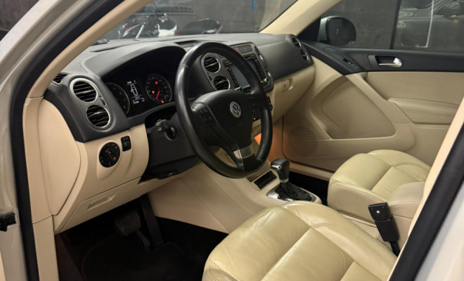 VolksWagen TIGUAN 2.0 TSI 2010 Gasolina-15
