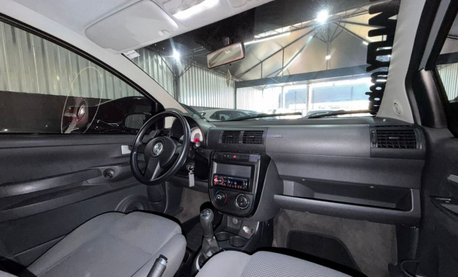 VW - VolksWagen Fox City 1.0 Mi/ 1.0Mi Total Flex 8V 5p 2009 Flex-8