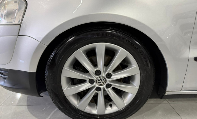 VW - VolksWagen Fox City 1.0 Mi/ 1.0Mi Total Flex 8V 5p 2009 Flex-11