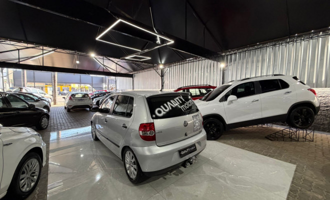 VW - VolksWagen Fox City 1.0 Mi/ 1.0Mi Total Flex 8V 5p 2009 Flex-4