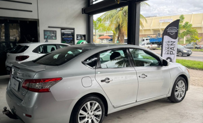 Nissan Sentra SL 2.0/ 2.0 Flex Fuel 16V Aut. 2014 Flex-2