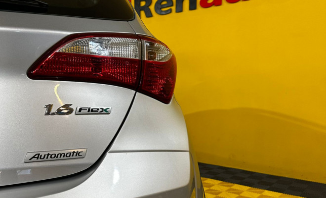 Hyundai HB20 Premium 1.6 Flex 16V Aut. 2014 Flex-5