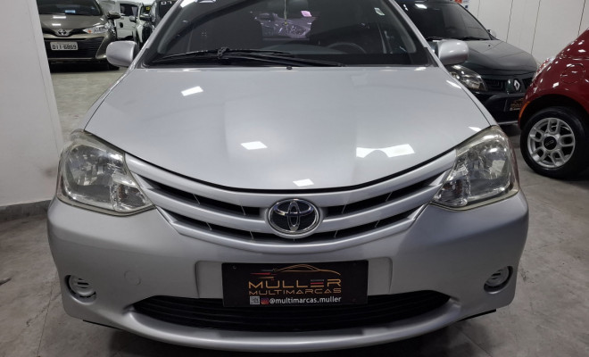 Toyota ETIOS XS  1.3 Flex 16V 5p Mec. 2013 Flex-0
