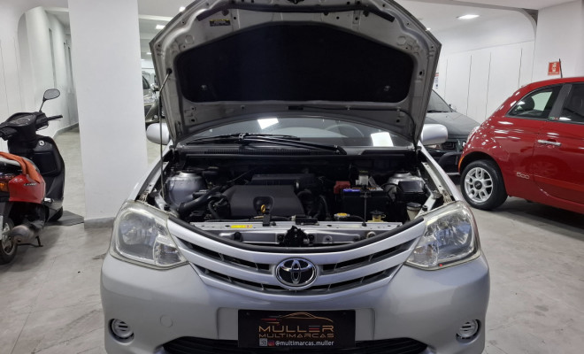 Toyota ETIOS XS  1.3 Flex 16V 5p Mec. 2013 Flex-5