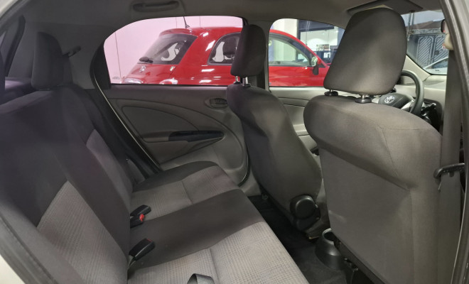 Toyota ETIOS XS  1.3 Flex 16V 5p Mec. 2013 Flex-14