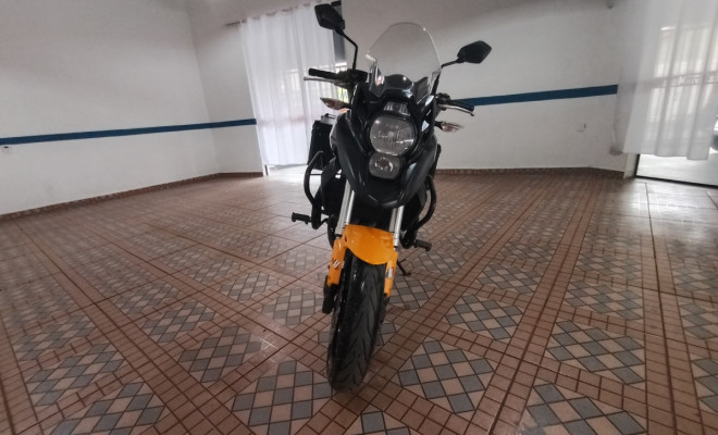 KAWASAKI Versys 650cc 2012 Gasolina-0