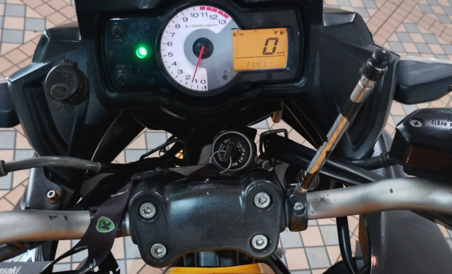 KAWASAKI Versys 650cc 2012 Gasolina-2
