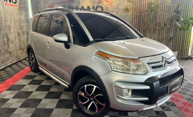 Citroën AIRCROSS GLX 1.6 Flex 16V 5p Mec. 2011 Flex
