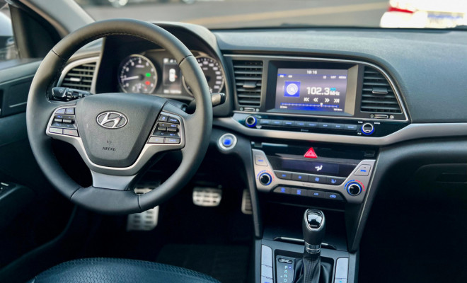 Hyundai Elantra Special Edit. 2.0 16V Flex Aut. 2017 Flex-10