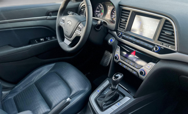 Hyundai Elantra Special Edit. 2.0 16V Flex Aut. 2017 Flex-8