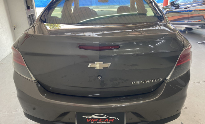 GM - Chevrolet PRISMA Sed. LTZ 1.4 8V FlexPower 4p Aut. 2015 Flex-4