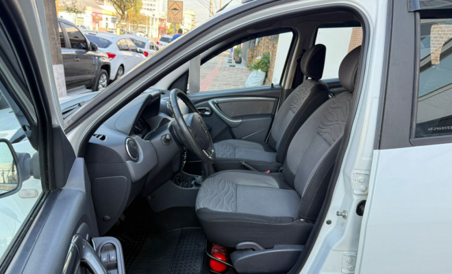 Renault DUSTER Dynamique 1.6 Flex 16V Mec. 2015 Flex-6