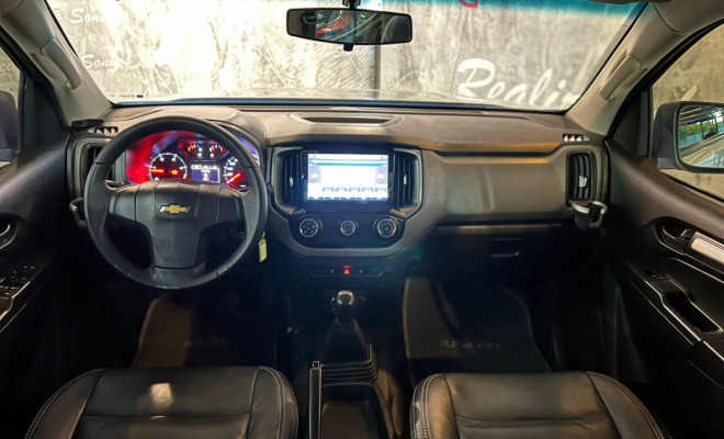 GM - Chevrolet S10 Pick-Up LS 2.8 TDI 4x4 CD Dies. Mec. 2020 Diesel-4