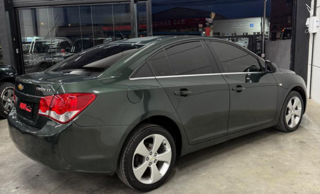 GM - Chevrolet CRUZE LT 1.8 16V FlexPower 4p Mec. 2013 Flex-1