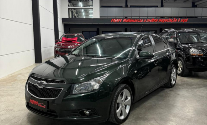 GM - Chevrolet CRUZE LT 1.8 16V FlexPower 4p Mec. 2013 Flex