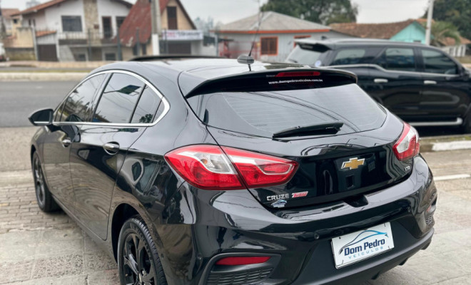 GM - Chevrolet CRUZE Sport LTZ 1.4 16V TB Flex 5p Aut. 2017 Flex-3