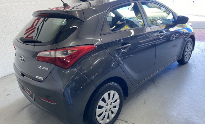 Hyundai HB20 C.Style/C.Plus 1.6 Flex 16V Aut. 2015 Flex-2