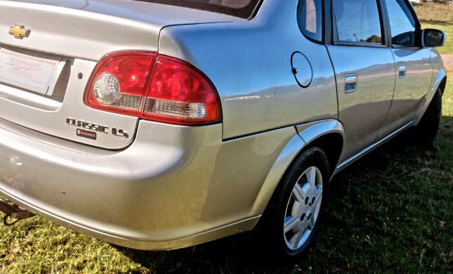 GM - Chevrolet Classic Life/LS 1.0 VHC FlexP. 4p 2015 Flex-3
