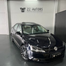 VW - VolksWagen JETTA Comfortline 2.0 Total Flex 8V 4p Tiptronic-1