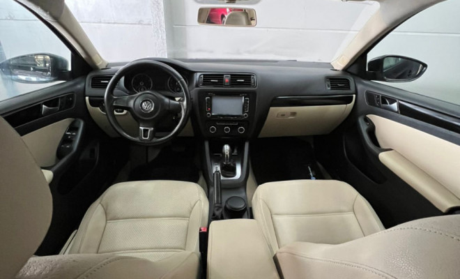 VW - VolksWagen JETTA Comfortline 2.0 Total Flex 8V 4p Tiptronic-2