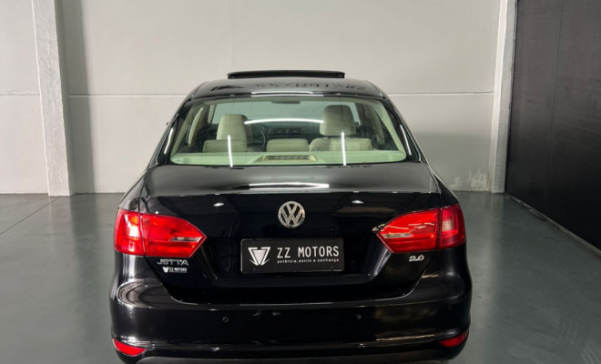 VW - VolksWagen JETTA Comfortline 2.0 Total Flex 8V 4p Tiptronic-6