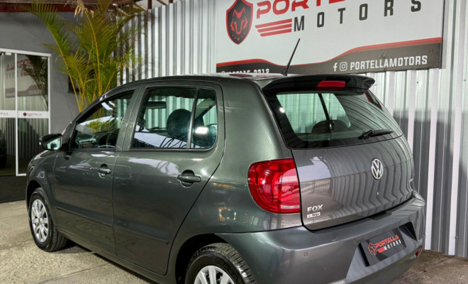 VW - VolksWagen Fox BLUEMOTION 1.0 Mi Total Flex 12V 5p 2014 Flex-6