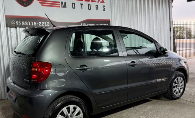 VW - VolksWagen Fox BLUEMOTION 1.0 Mi Total Flex 12V 5p 2014 Flex-7