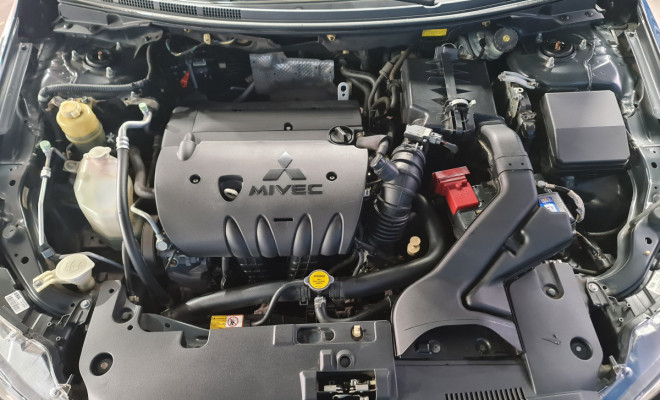 Mitsubishi Lancer HLE 2.0 16V 160cv Aut. 2016 Gasolina-7