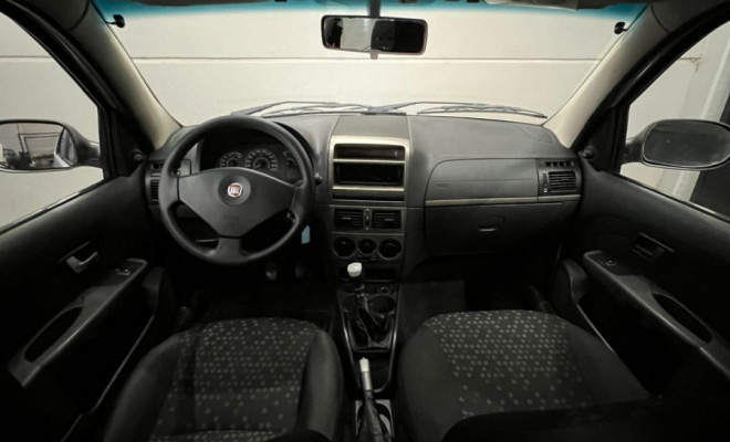 Fiat Palio Attractive 1.4 EVO Flex 8V 5p 2011-2