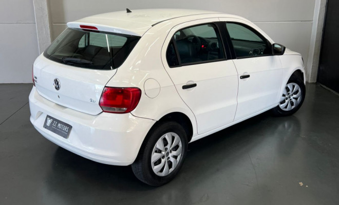 VW - VolksWagen Gol (novo) 1.6 Mi Total Flex 8V 4p 2014-4