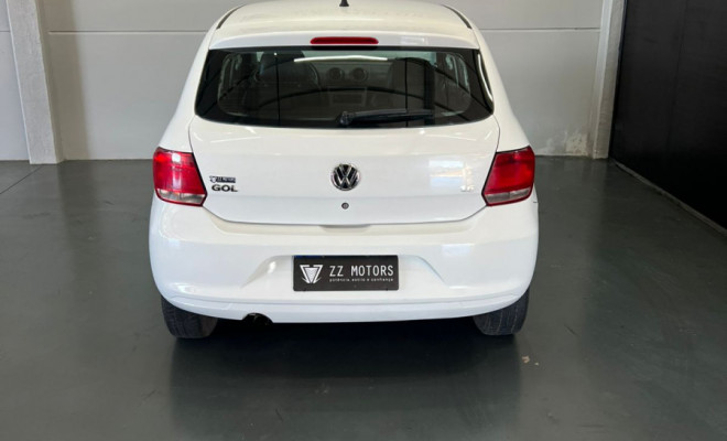 VW - VolksWagen Gol (novo) 1.6 Mi Total Flex 8V 4p 2014-5