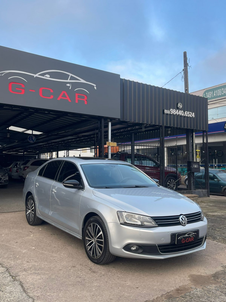VW - VolksWagen JETTA Highline 2.0 TSI 16V 4p Tiptronic 2014 Gasolina@G Car Motors