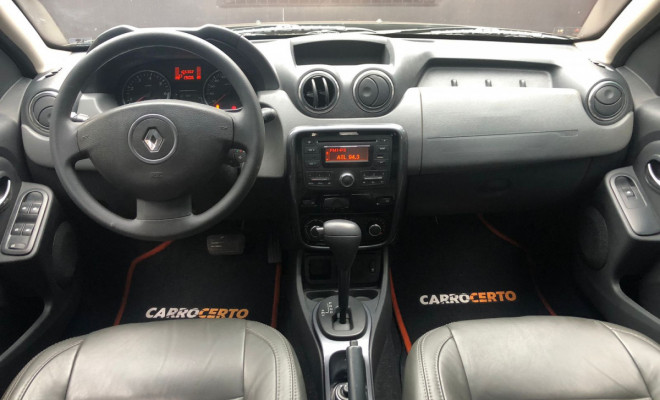 Renault DUSTER Dynamique 2.0  Aut. 2013 Flex  Sair de SUV gastando pouco-4