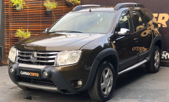Renault DUSTER Dynamique 2.0  Aut. 2013 Flex  Sair de SUV gastando pouco-0