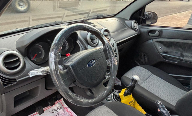 Ford Fiesta Sed. 1.6 8V Flex 4p 2012 Flex-7