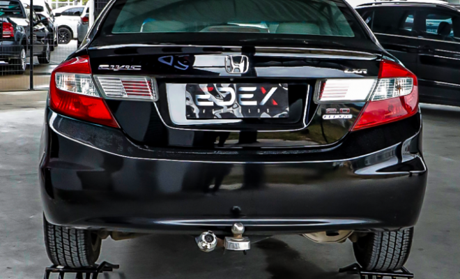 Honda Civic Sedan LXR 2.0 Flexone 16V Aut. 4p 2015 Flex-4