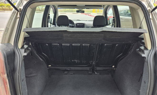 Fiat Idea ATTRACTIVE 1.4 Fire Flex 8V 5p 2013 Flex-12