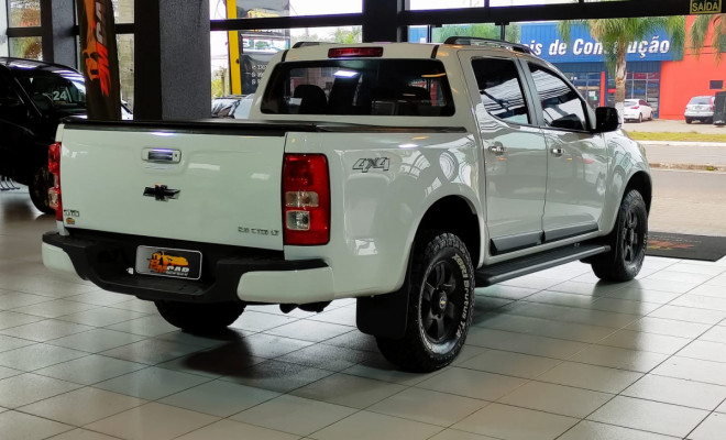 GM - Chevrolet S10 Pick-Up LT 2.8 TDI 4x4 CD Diesel Aut 2013 Diesel-1