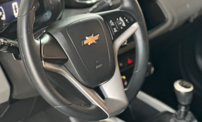 GM - Chevrolet ONIX HATCH LT 1.0 8V FlexPower 5p Mec. 2019 Flex-6