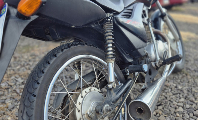 HONDA CG 125 FAN / FAN KS / 125 i FAN 2012 Gasolina-2