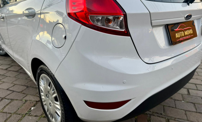Ford Fiesta 1.5 16V Flex Mec. 5p 2015 Flex-3
