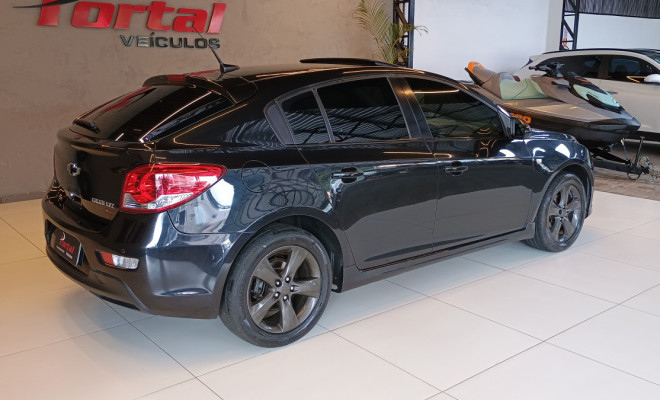 GM - Chevrolet CRUZE HB Sport LTZ 1.8 16V FlexP. 5p Aut 2012 Flex-3