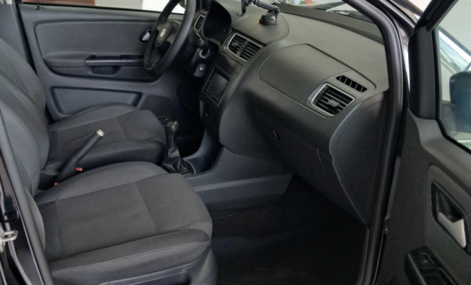 VW - VolksWagen Fox 1.0 Mi Total Flex 8V 5p 2012 Flex-8