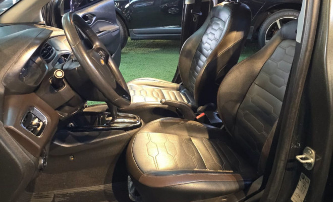 GM - Chevrolet PRISMA Sed. LTZ 1.4 8V FlexPower 4p Aut. 2019 Flex-6