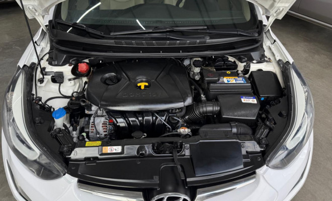 Hyundai Elantra GLS 2.0 16V Flex Aut. 2015 Flex-6