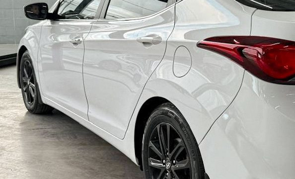 Hyundai Elantra GLS 2.0 16V Flex Aut. 2015 Flex-2